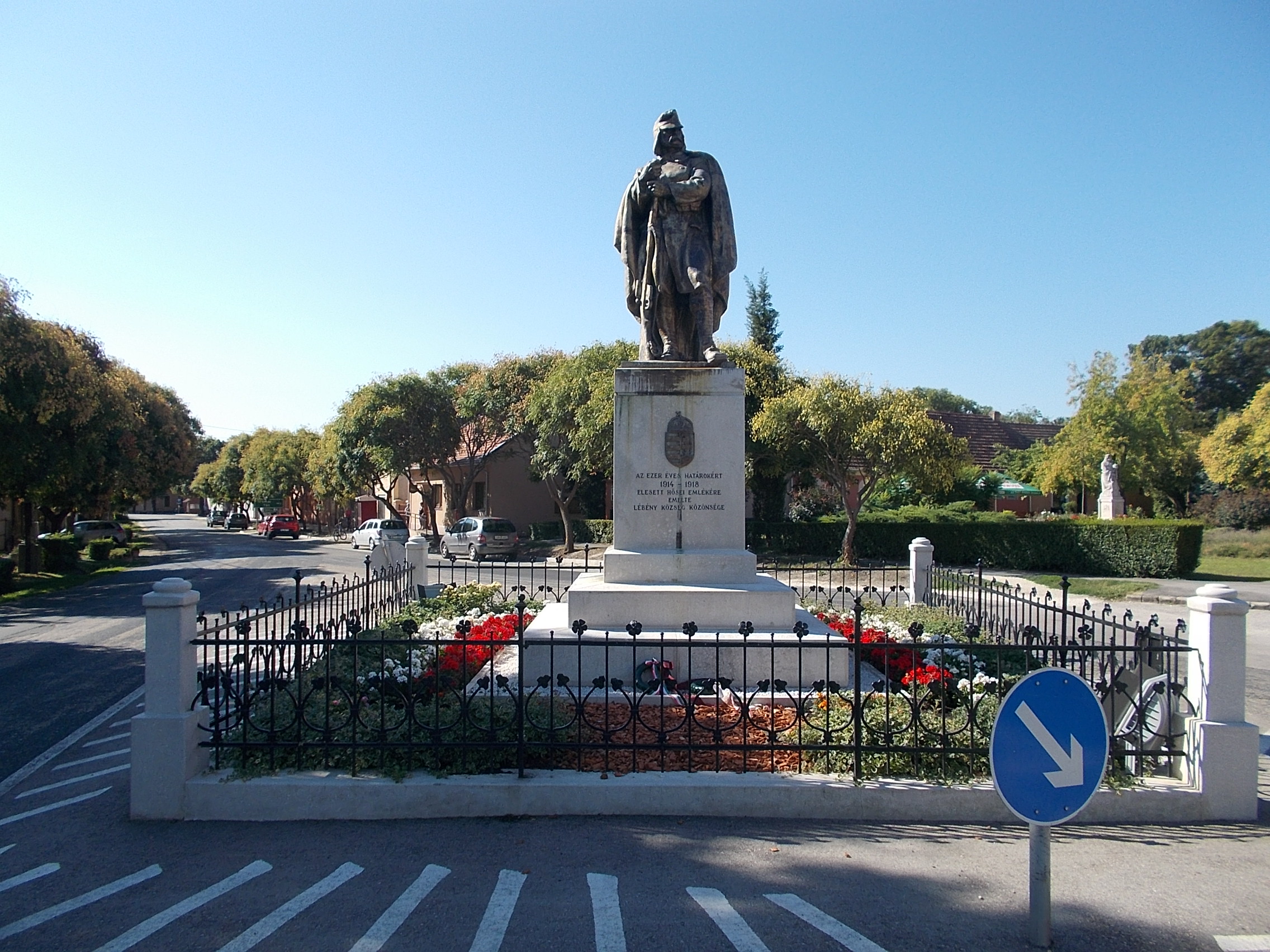 World_War_I_memorial,_2017_Lébény